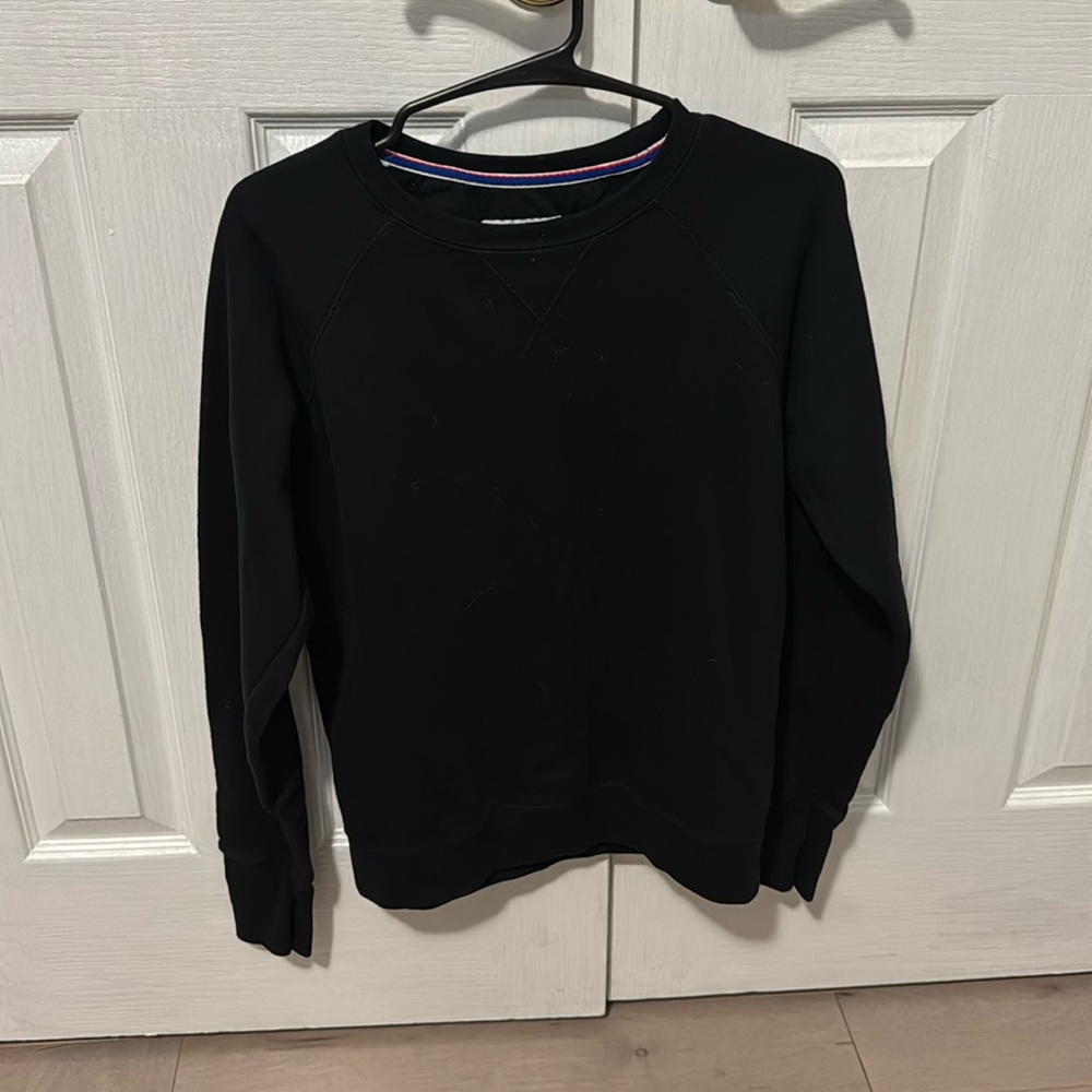 Champion black crewneck sweatshirt